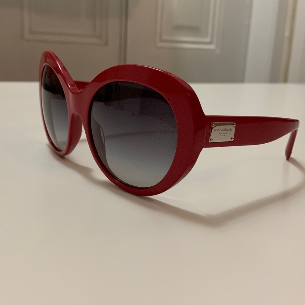 DOLCE & GABBANA Sunglasses authentic